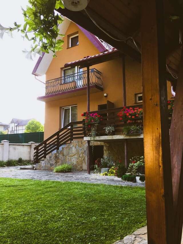 Лоджи Котедж Relax Yaremche Яремче-3
